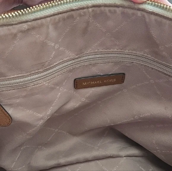 Michael Kors Cream and Tan Tote Bag - Picture 3 of 6